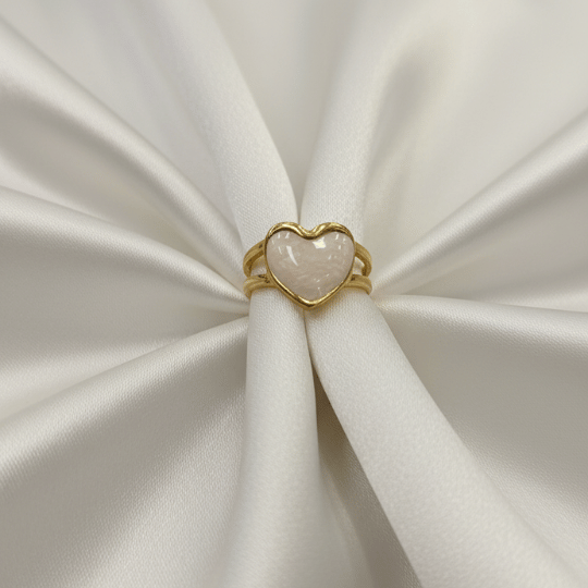 Western Style White Heart Enamel Ring