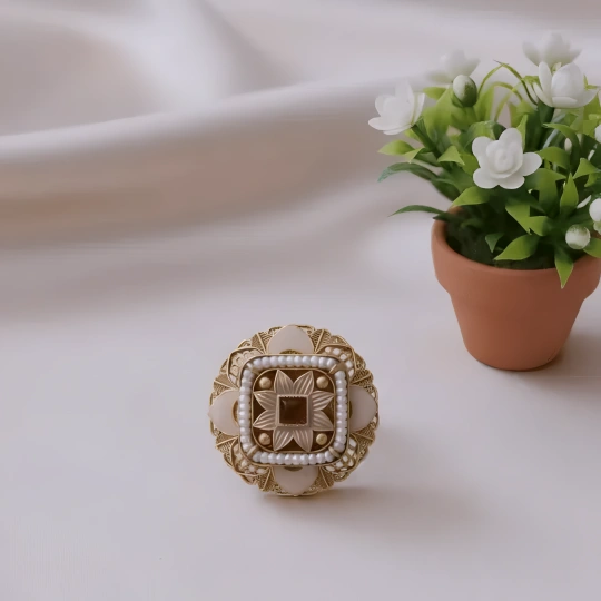 Rajwadi Ivory Filigree Disc Ring with Square Pearl Halo & Amber Star Centre