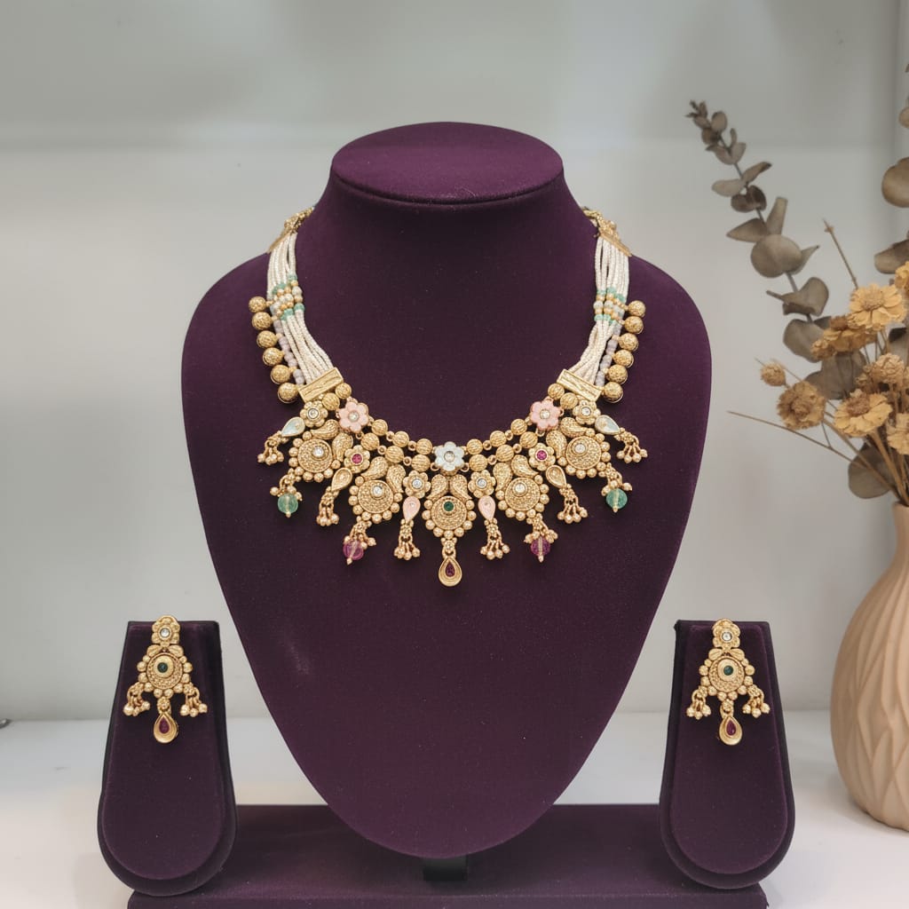 Rajwadi Pearl & Polki Necklace Set with Earrings