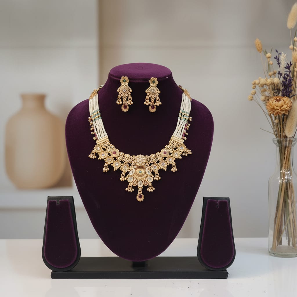 Antique Gold Polki Rajwadi Necklace Set