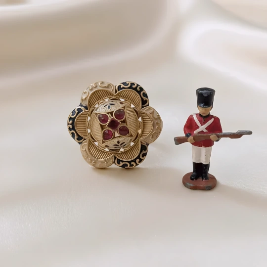 Rajwadi Black Meenakari Floral Ring with Ruby & Polki