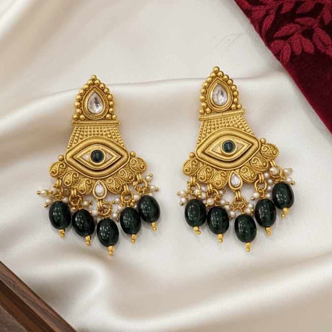 Rajwadi Antique Gold Necklace Seta