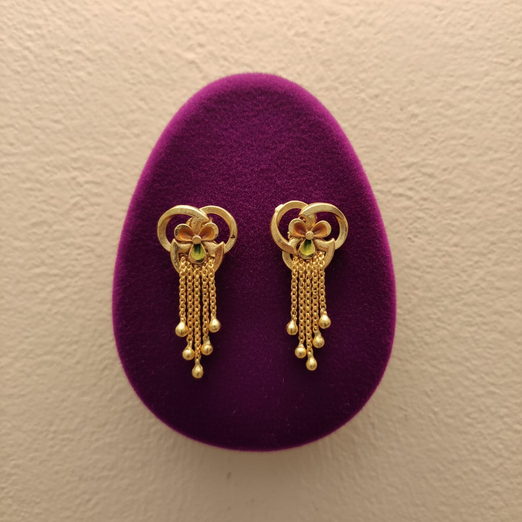 Heart Loop Flower Gold Tassel Earrings