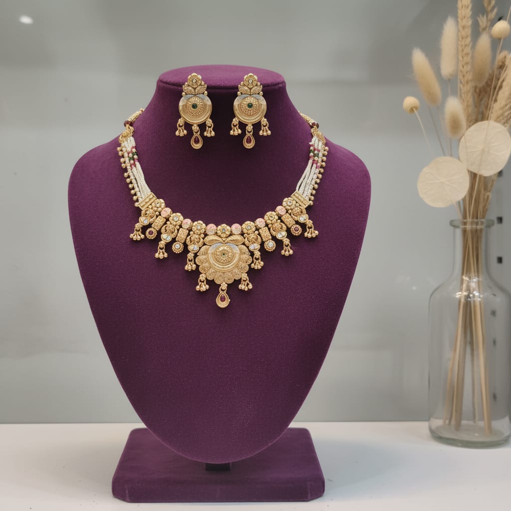 Rajwadi Chandbali Necklace Set with Earrings