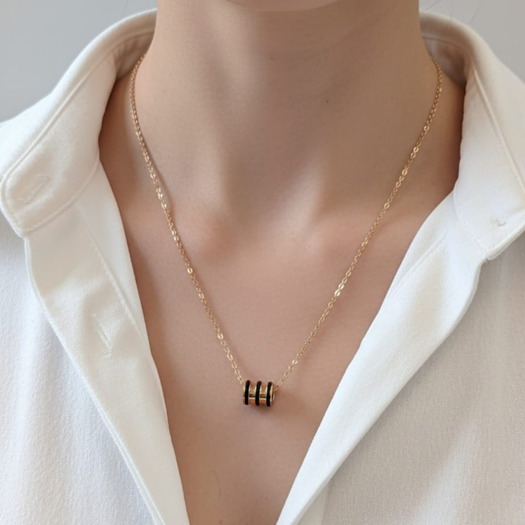 Anti-Tarnish Gold Triple Ring Barrel Pendant Chain