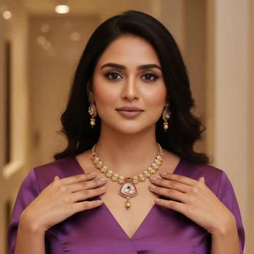 Antique Gold Floral Kundan Rajwadi Necklace Set