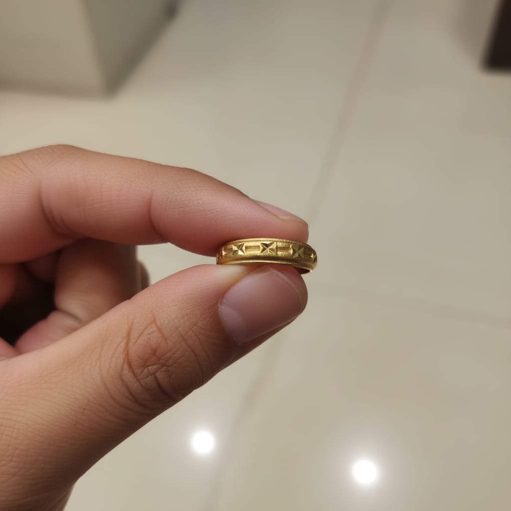 Micro Gold Plated Diamond-Cut Star Engraved Band Ring