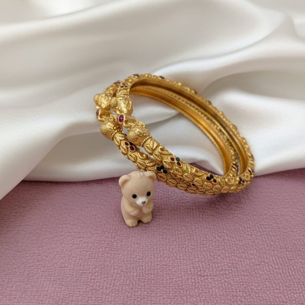 Elegant Matte Finish Bangle for Everyday Wear
