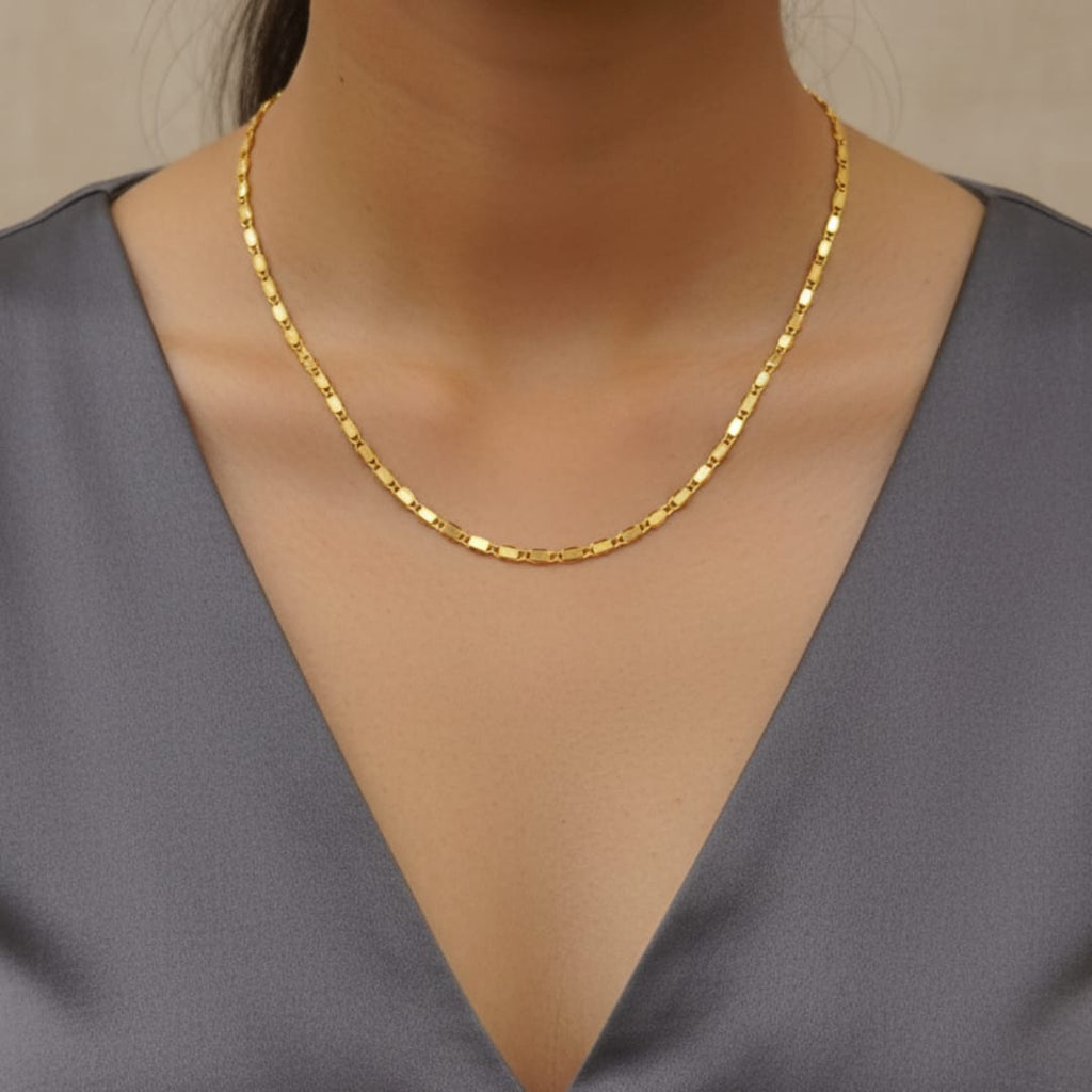 Gold Twisted Scale Chain