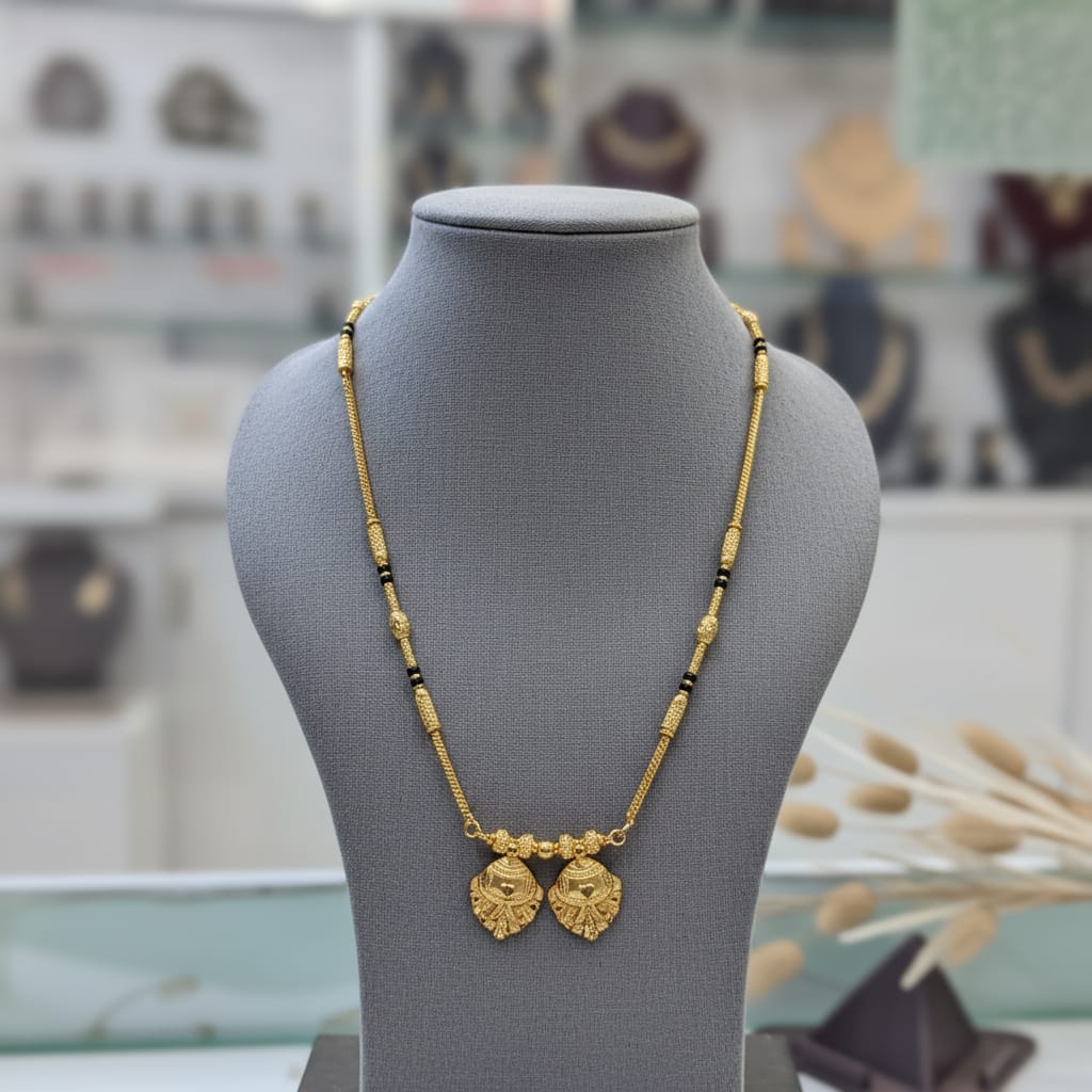 Micro Gold Forming Twin Vase Mangalsutra