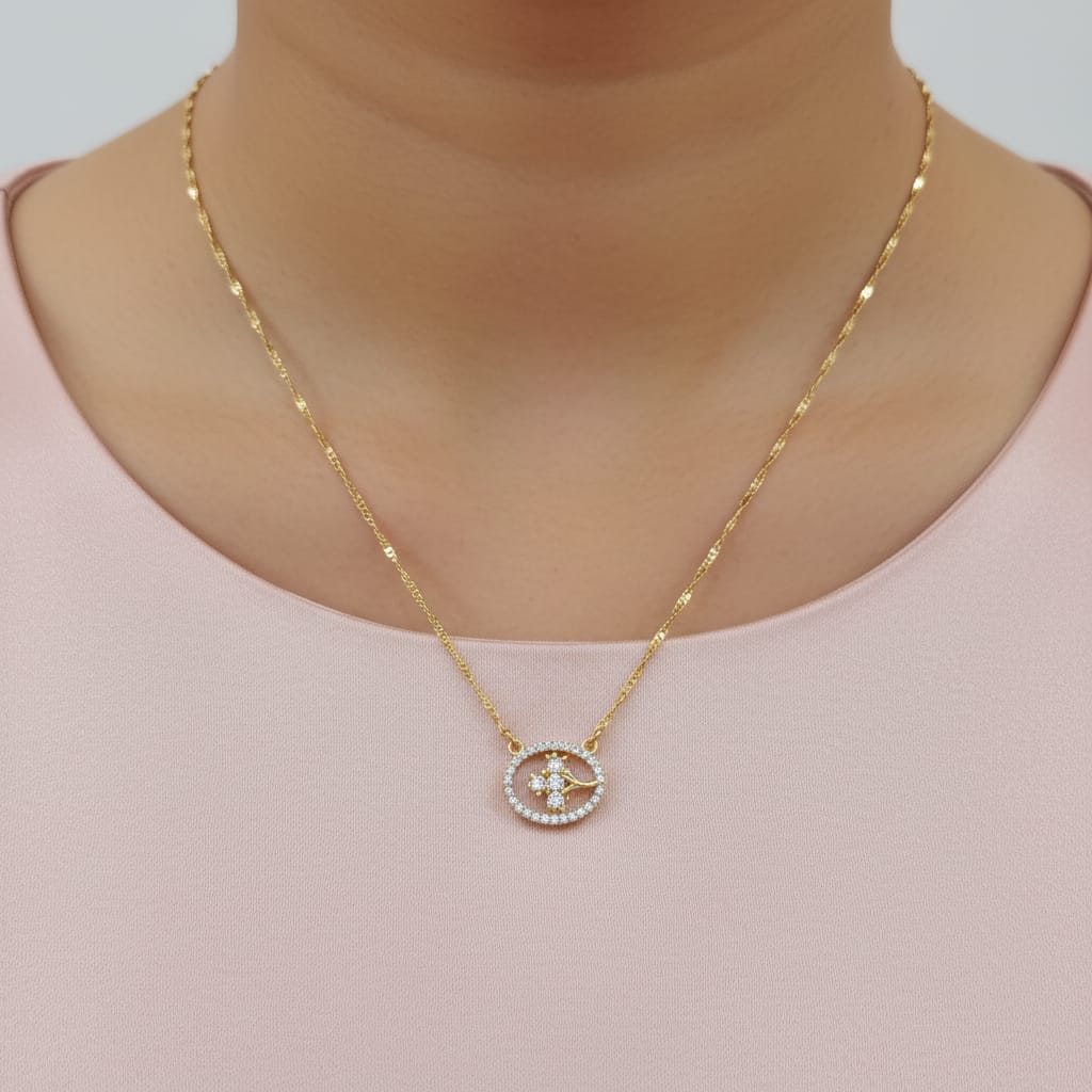 Micro Gold Chain Pendant