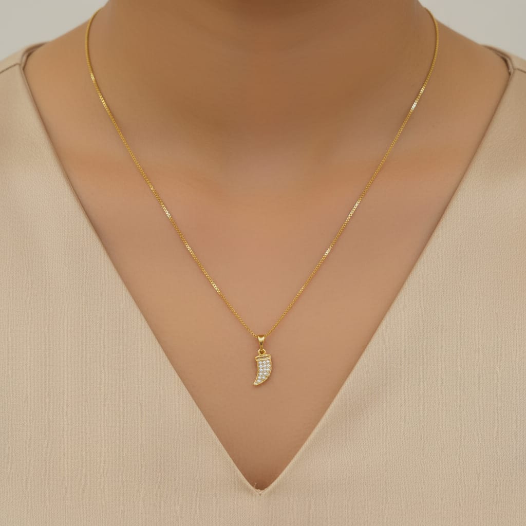 18 kt Gold Plated Chain Pendant