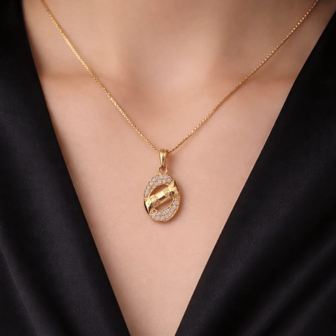 Oval Halo Micro Gold Pendant Chain