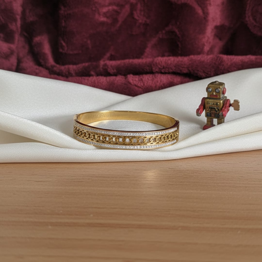 Cuban Link Crystal Border Gold-Tone Bangle