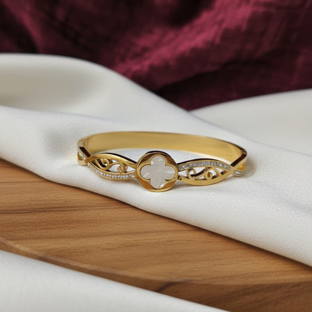 Clover Blossom Gold-Tone Bangle