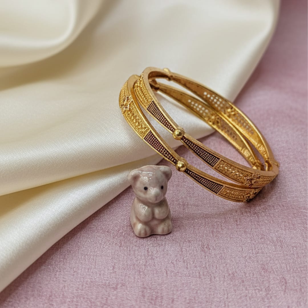 Elegant Matte Finish Anshika Bangles for Everyday Wear
