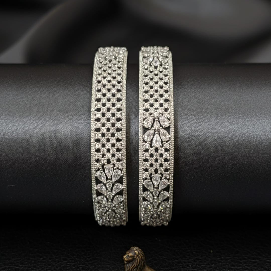 CZ Rhodium Openwork Lattice & Pear Flower Bangles