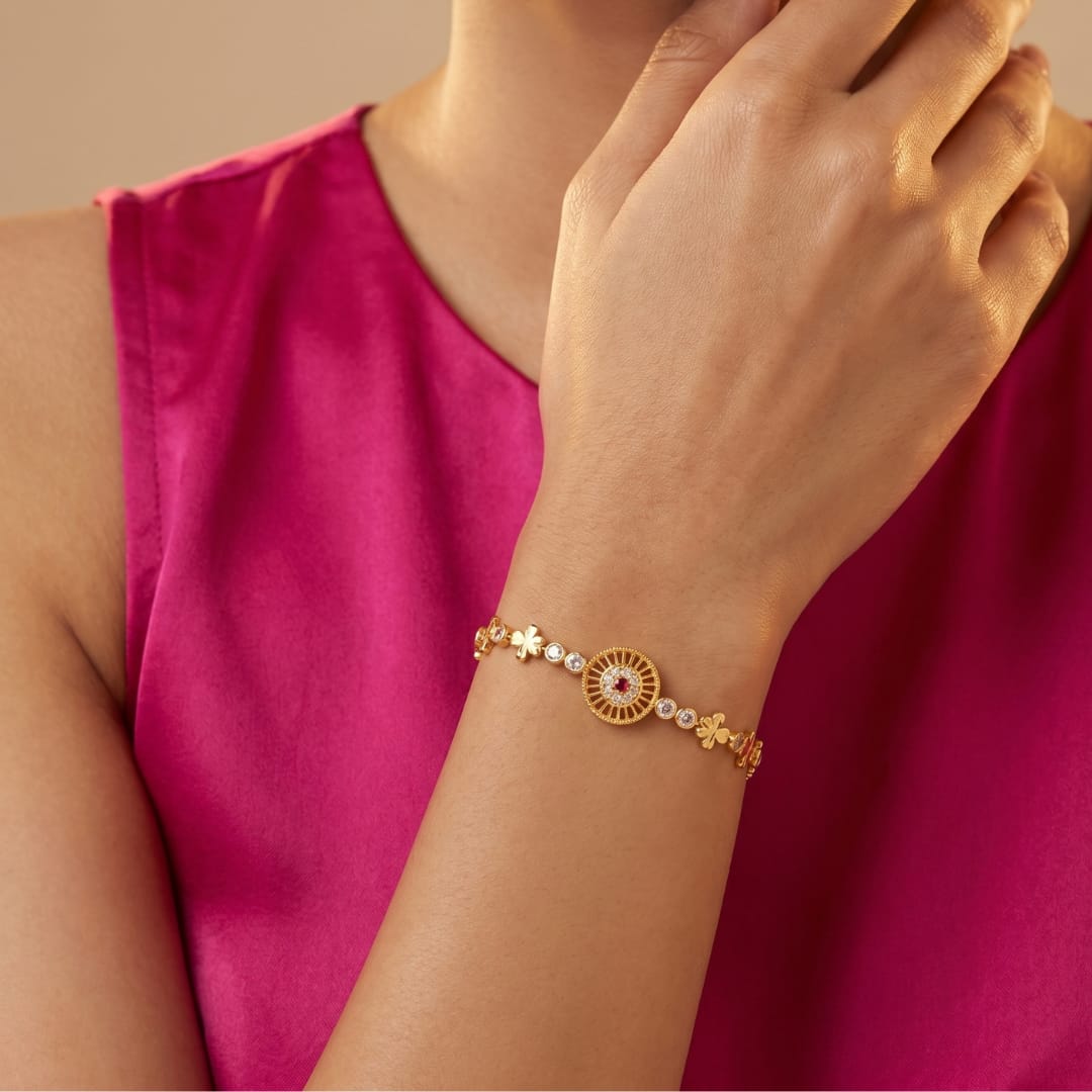 Micro Gold Forming CZ circle Bracelet