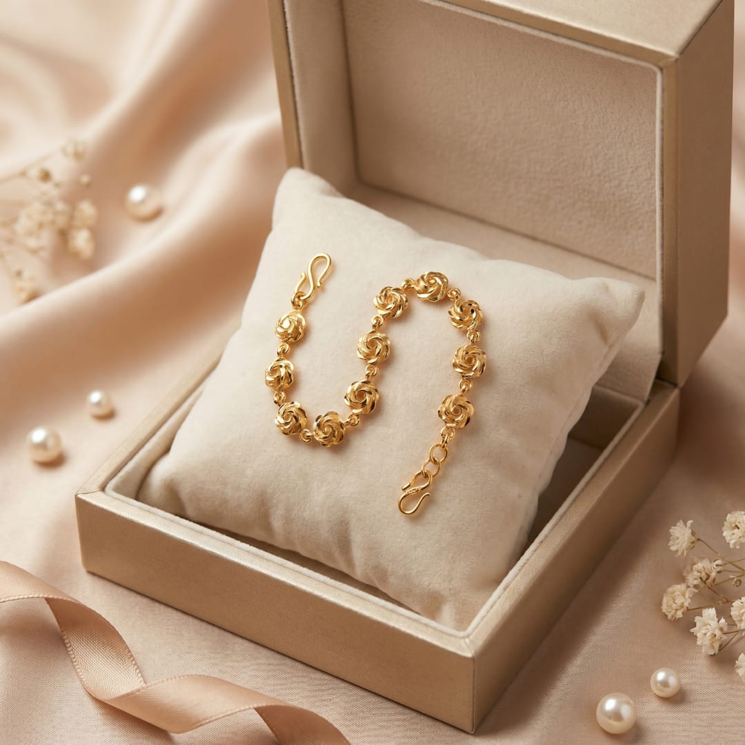 Micro Gold Forming Rose Link Bracelet