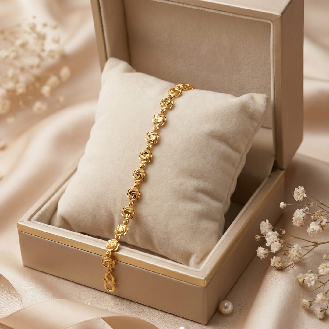 Micro Gold Forming Rose Link Bracelet