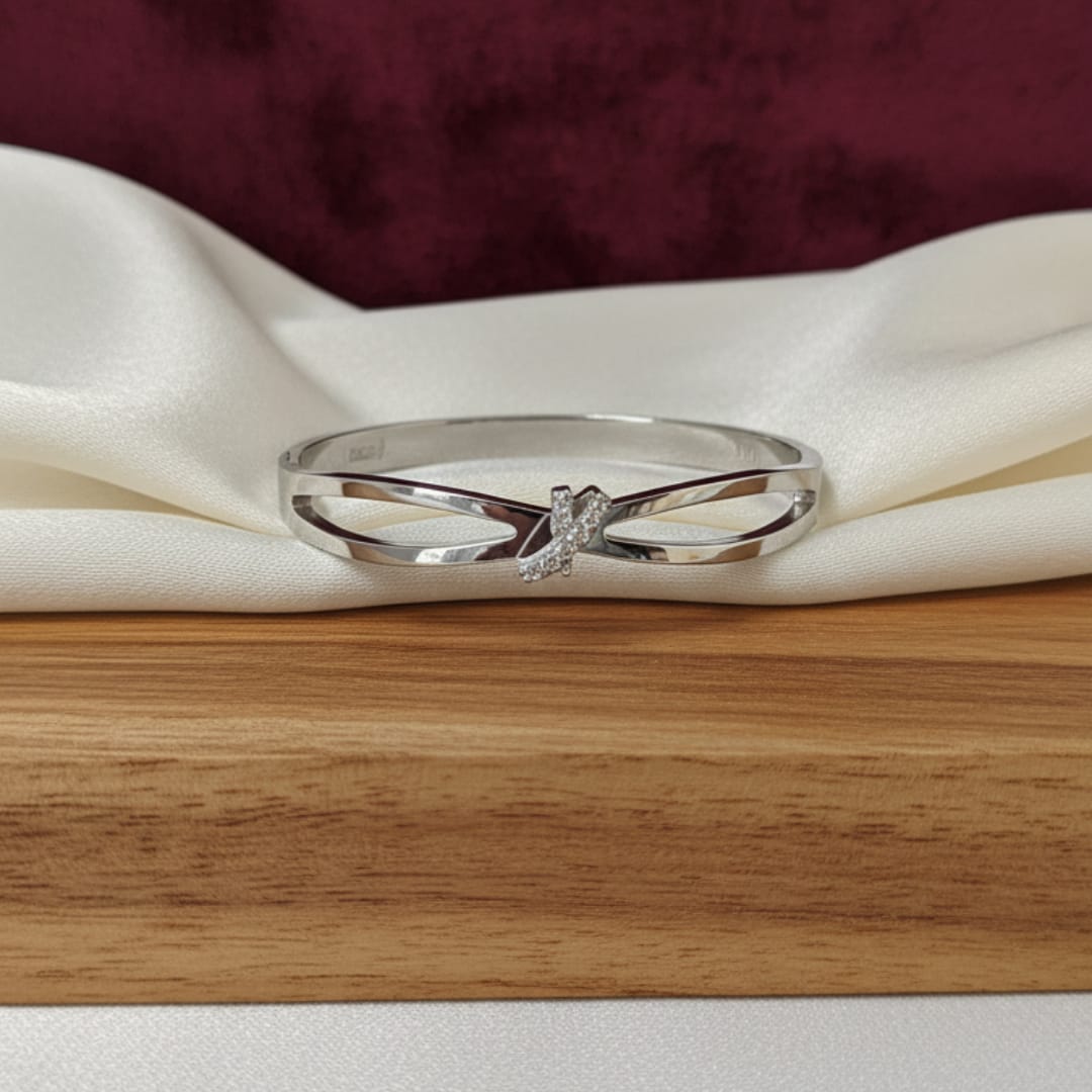 Infinity Knot Crystal Silver-Tone Bangle