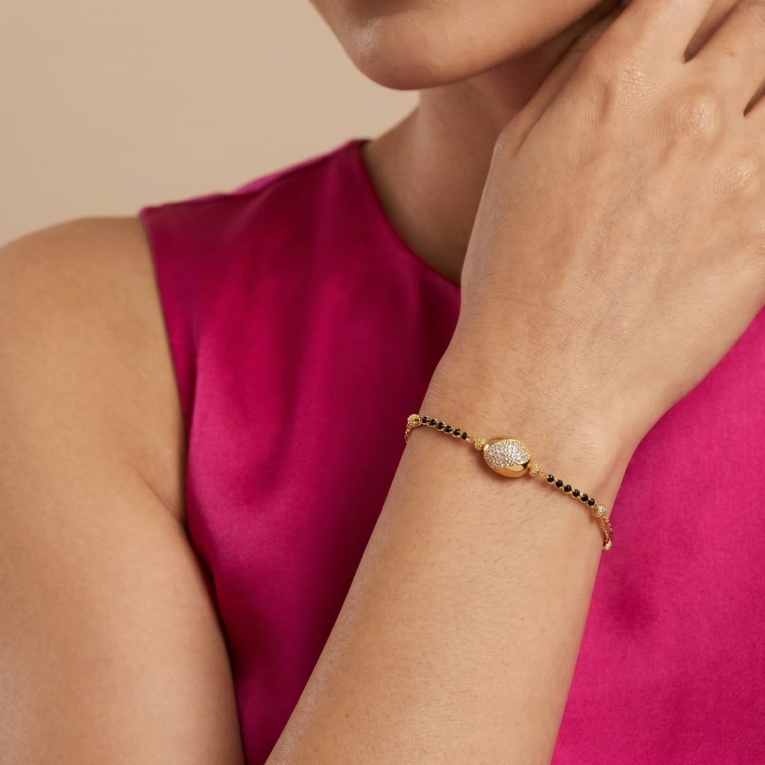 Micro Gold Forming Mangalsutra Bracelet