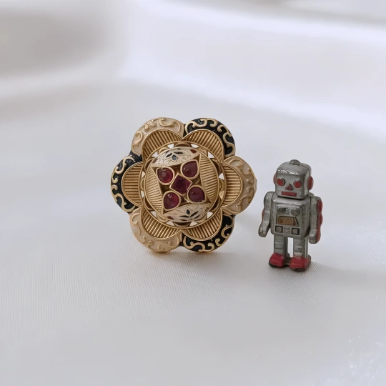 Rajwadi Black Meenakari Floral Ring with Ruby & Polki