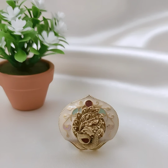 Rajwadi Dancing Peacock Ring on Mother of Pearl with Ruby Crown